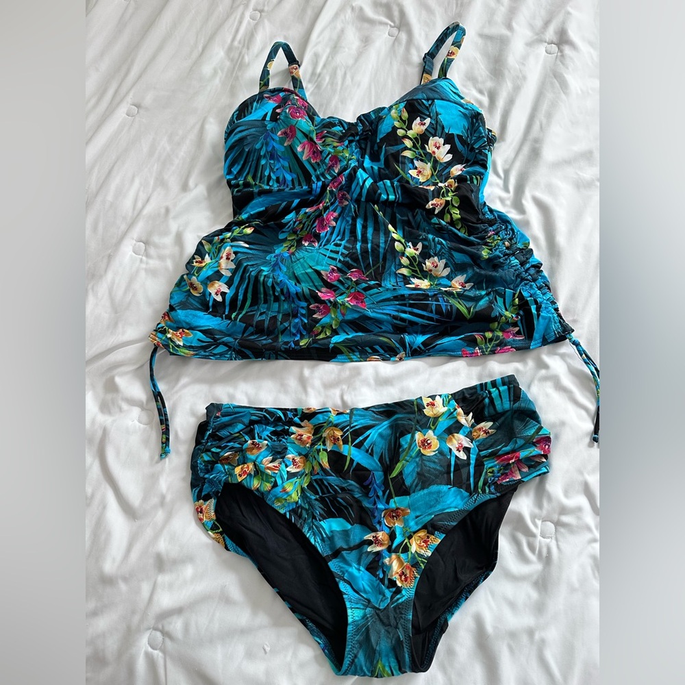 Fantasie 38DD tropical tankini with underwire and XL swim bottoms